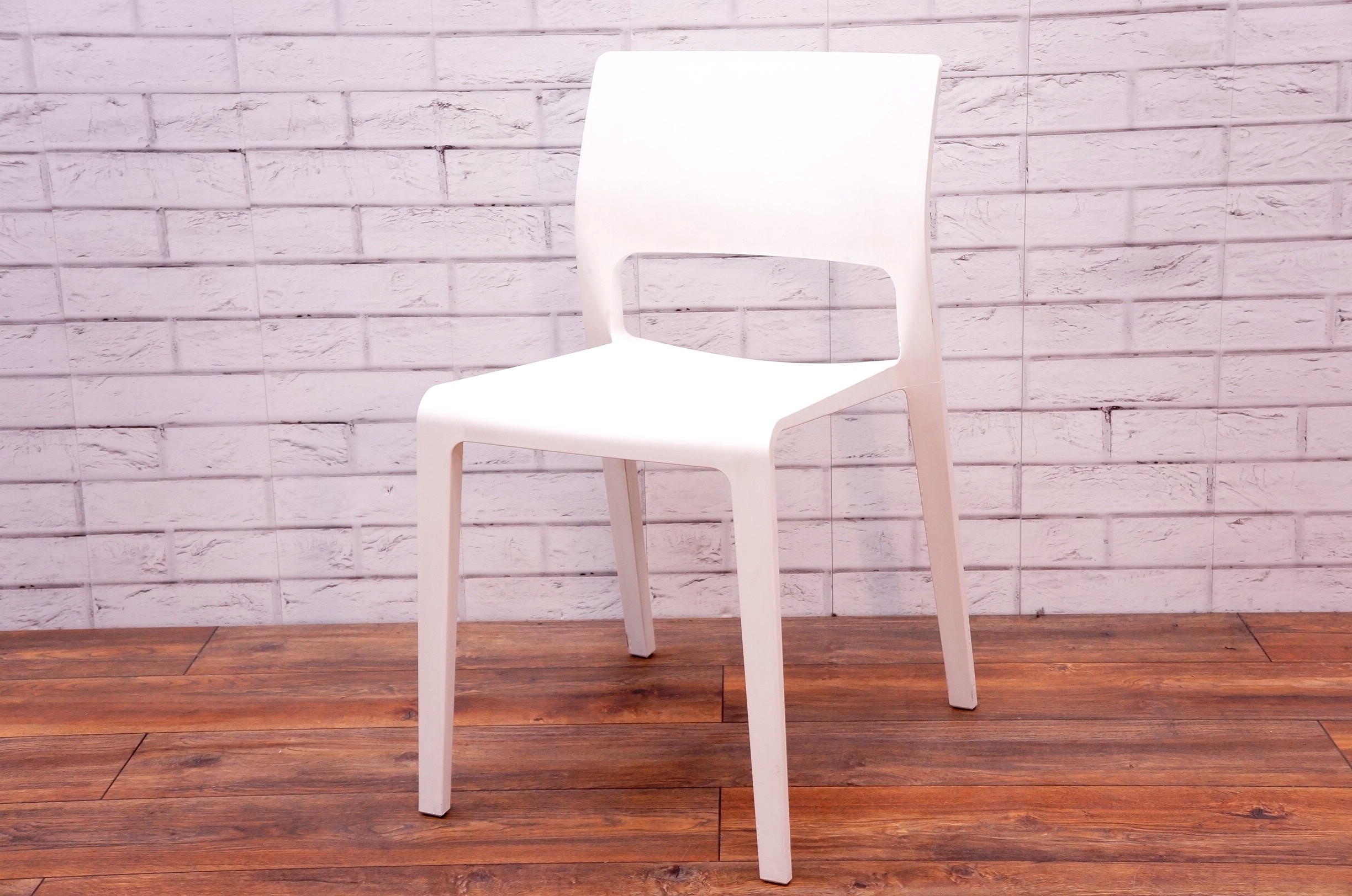 创意家具 - 坐具|餐椅|办公家具|设计师家具|Juno 洽谈椅/培训椅